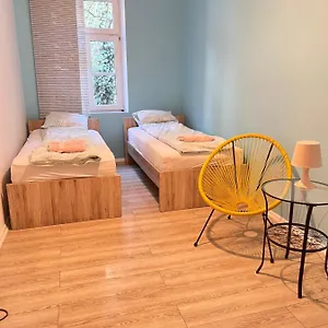 https://apartament-lubicz.krakowhotelspoland.com