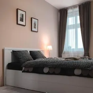 https://nice-apartment-in-prague-city-center-a.praguehotelsweb.com