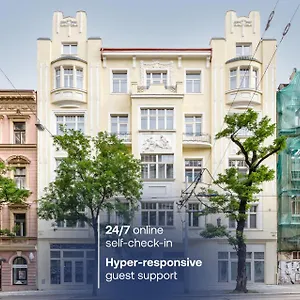 https://turnkey-charles-square-apartments.praguehotelsweb.com