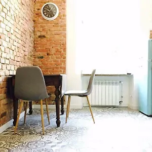 https://przestrzenny-apartament-w-centrum-krakowa.krakowhotelspoland.com